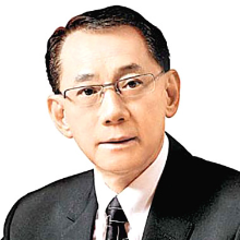 杨受成