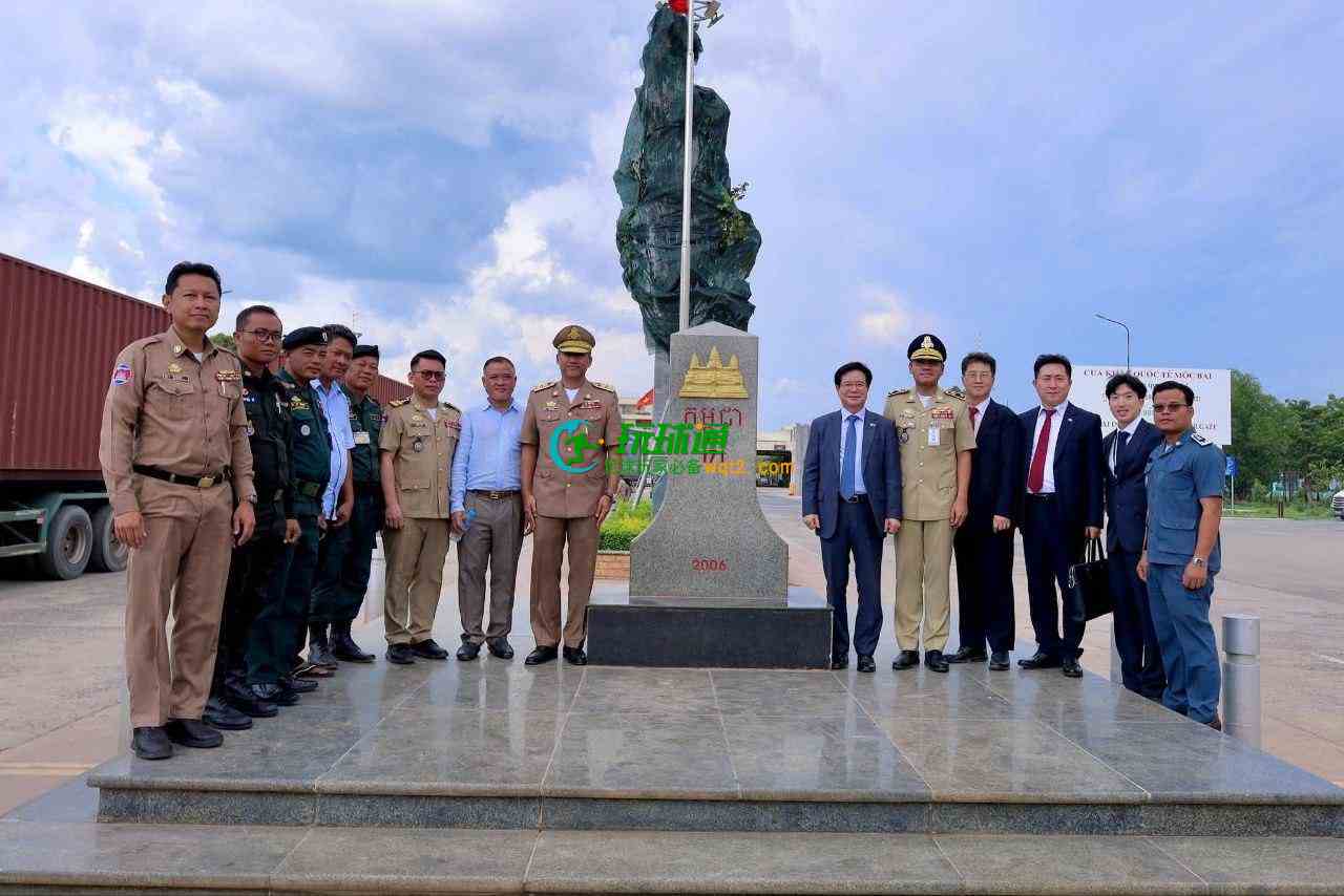 韩国驻柬埔寨大使到木牌被查封园区参观考察